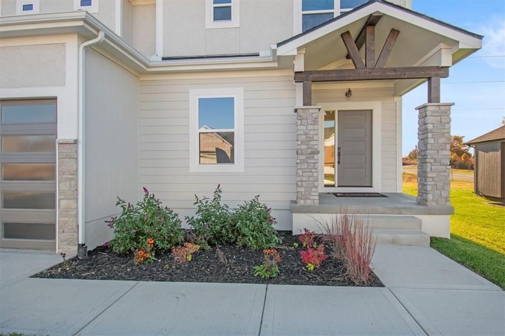4312 SE Adams Drive — photo 3
