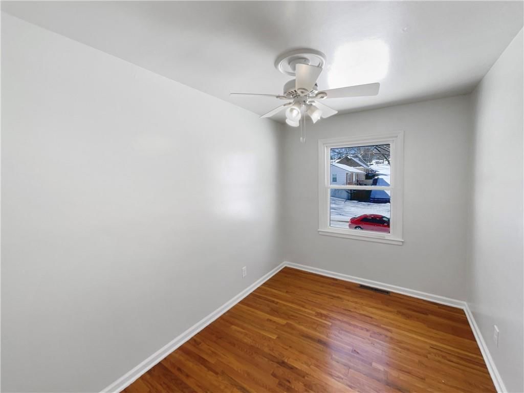 4815 N Cleveland Avenue — photo 17