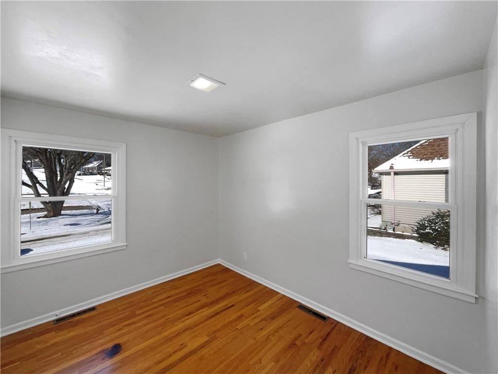 4815 N Cleveland Avenue — photo 20