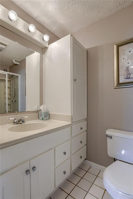 4409 NW 64th Terrace — photo 32