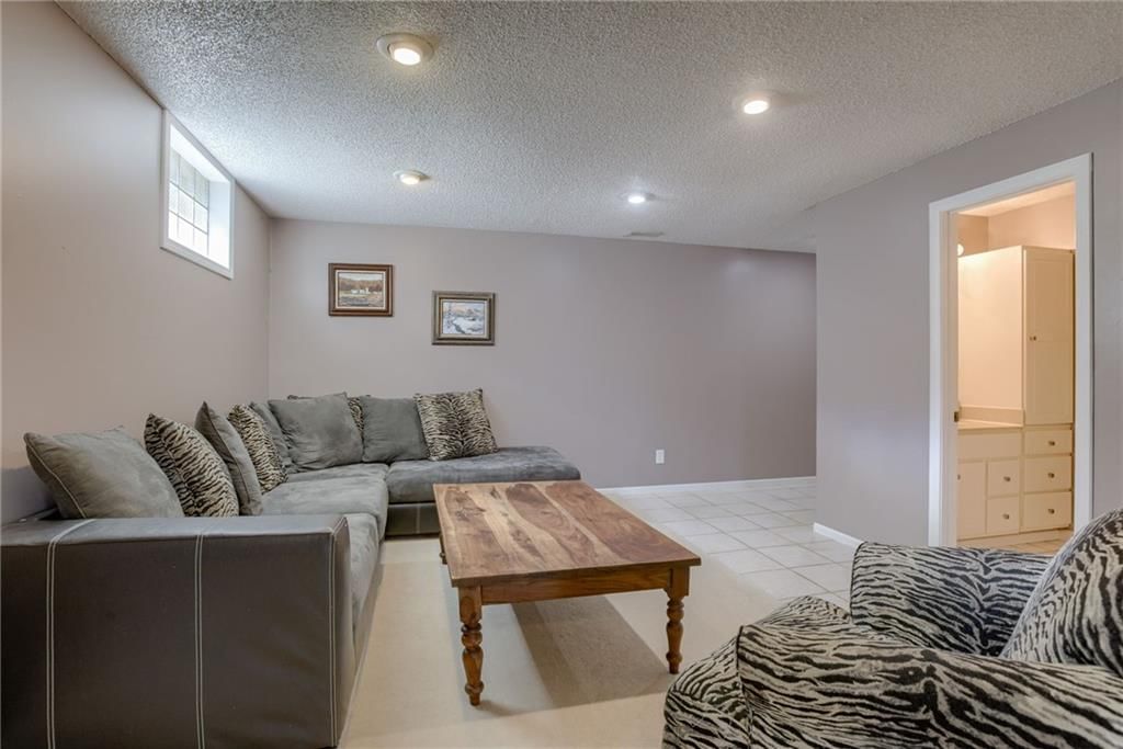 4409 NW 64th Terrace — photo 34