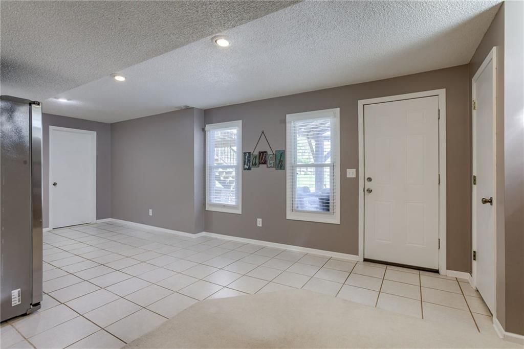 4409 NW 64th Terrace — photo 36