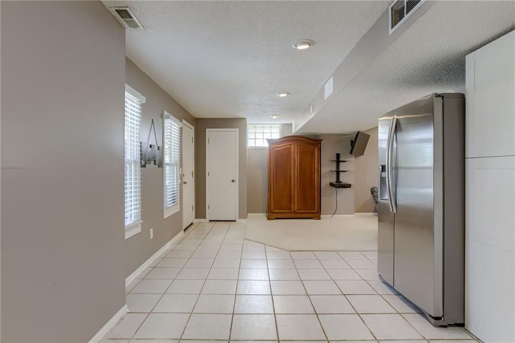 4409 NW 64th Terrace — photo 38