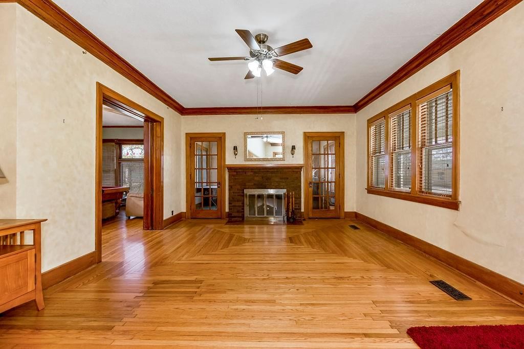 510 E Chippewa Street — photo 14