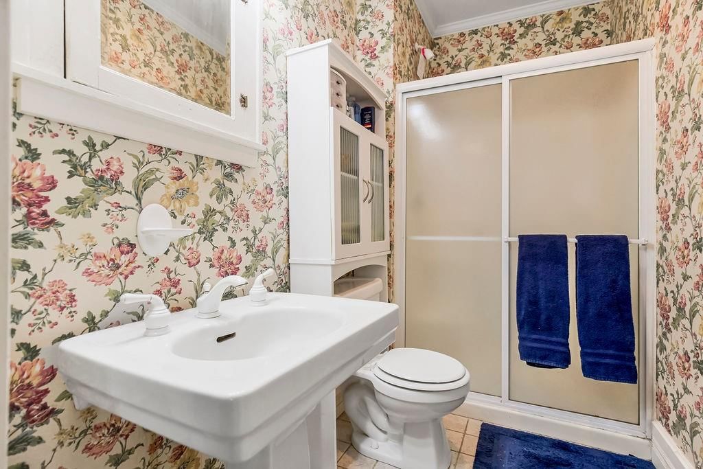 510 E Chippewa Street — photo 35