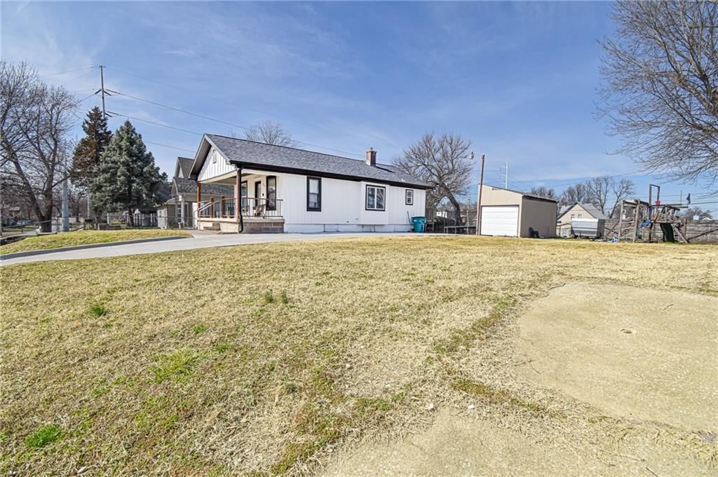 1140 Orville Avenue — photo 5
