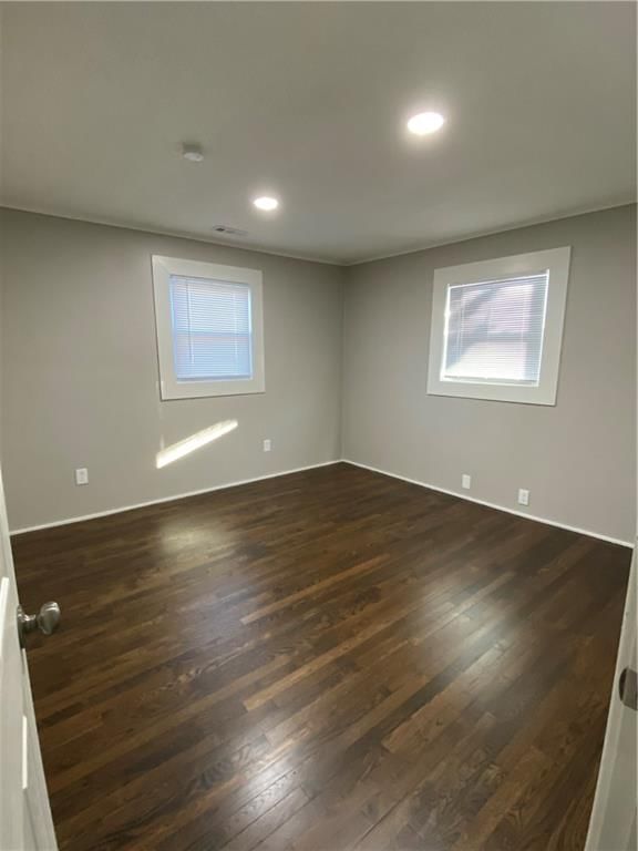 6100 N Charlotte Street — photo 9