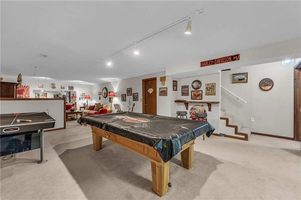 3300 NE 69th Street — photo 37