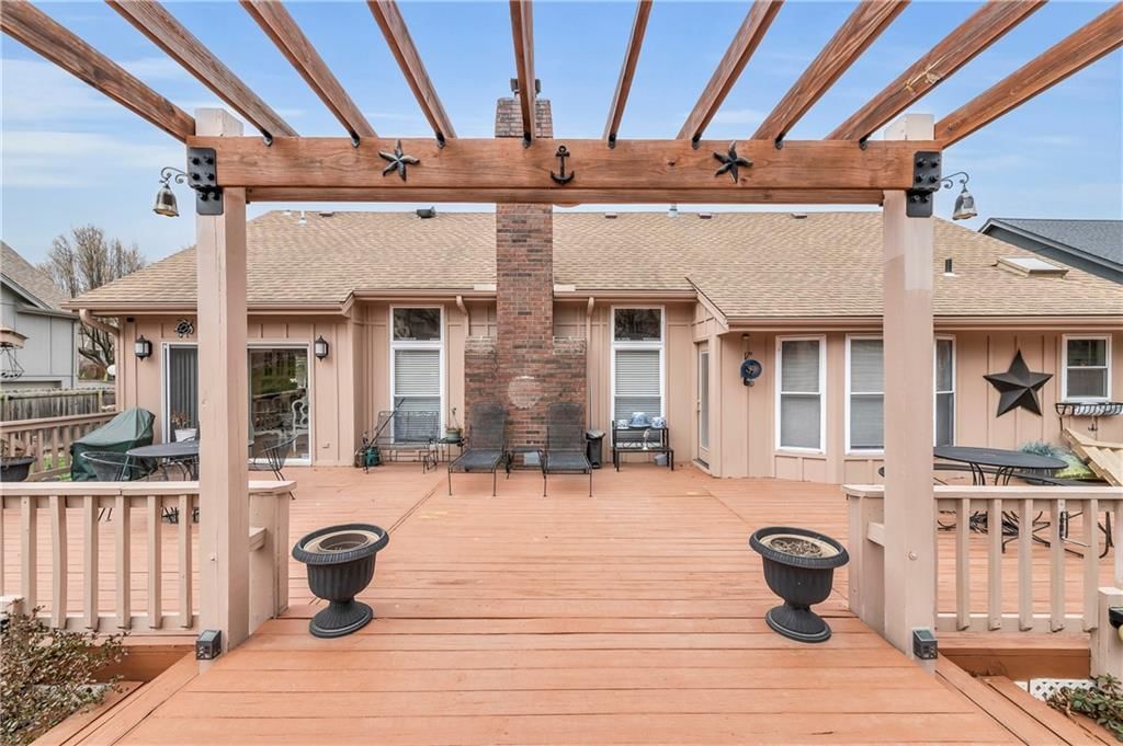 3300 NE 69th Street — photo 51