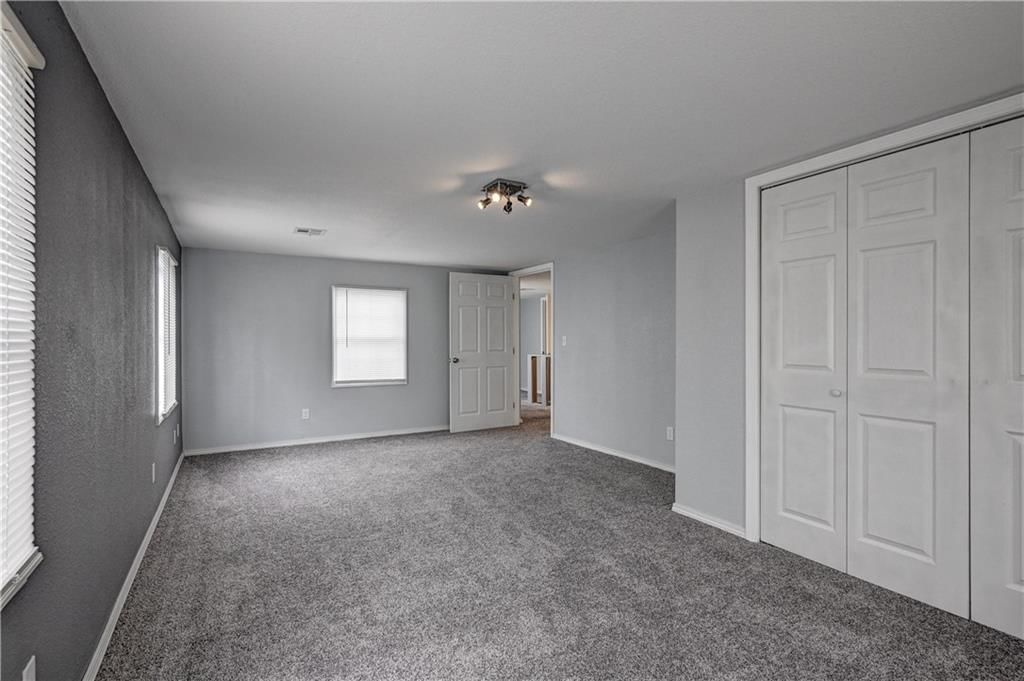 511 N East Avenue — photo 22