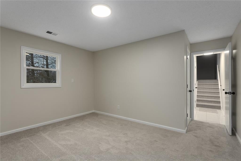 7704 Haskins Street — photo 27