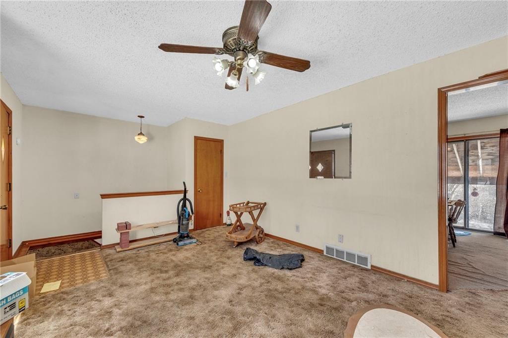 3047 S 46th Street — photo 8