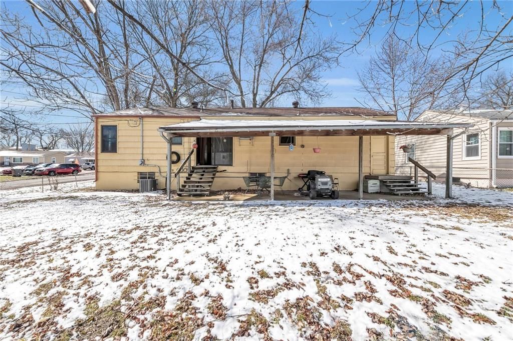 3047 S 46th Street — photo 34