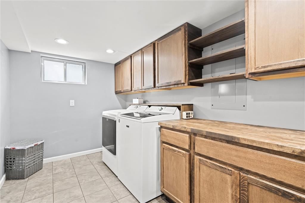 Photo 21 of 29 - 1415 Andrew Street