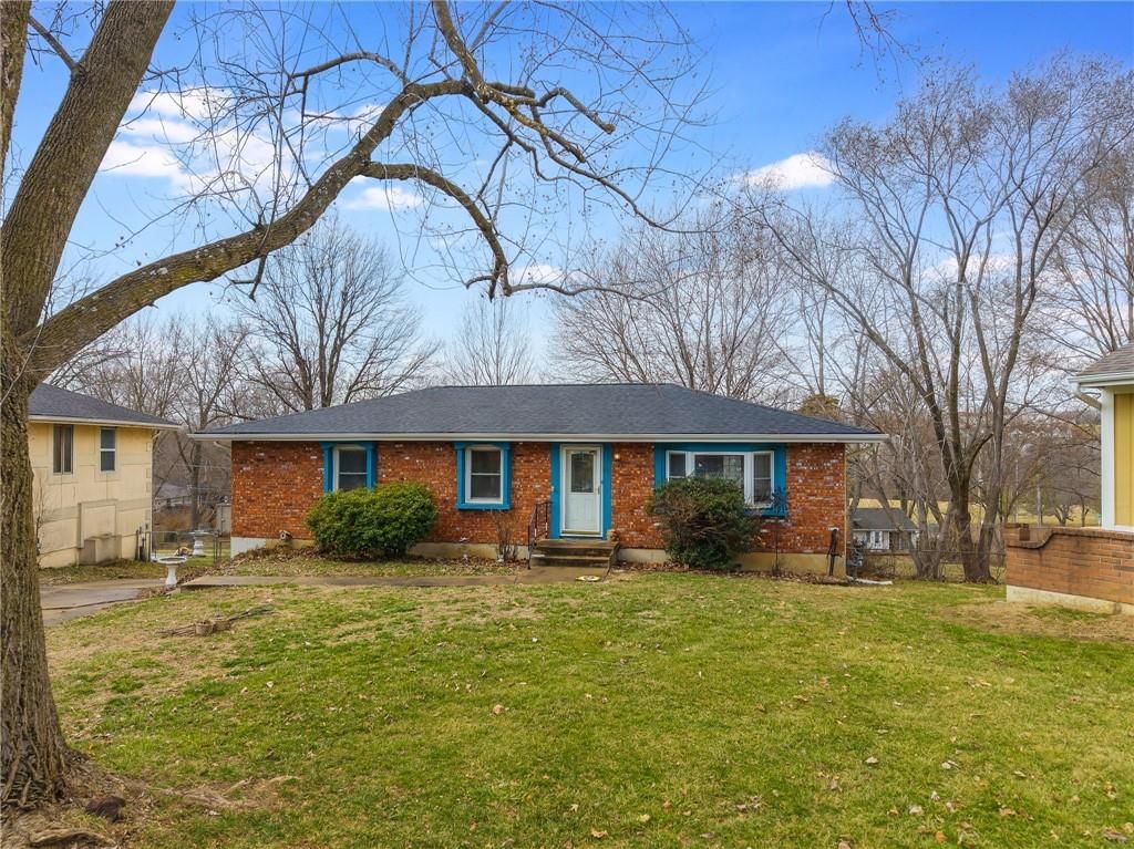 6722 N Hickory Street — photo 3