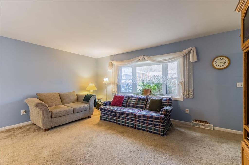 6722 N Hickory Street — photo 5