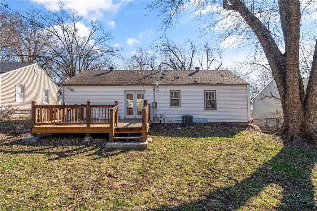 5434 Sherwood Drive — photo 29