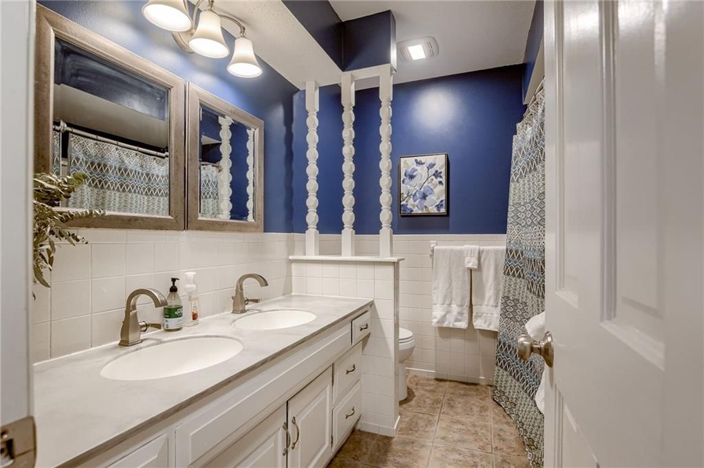 6119 Larson Avenue — photo 16