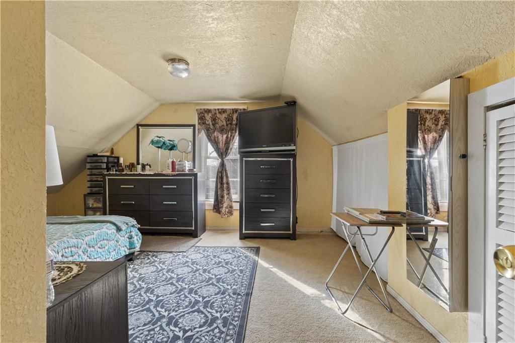 436 N Oakley Avenue — photo 12
