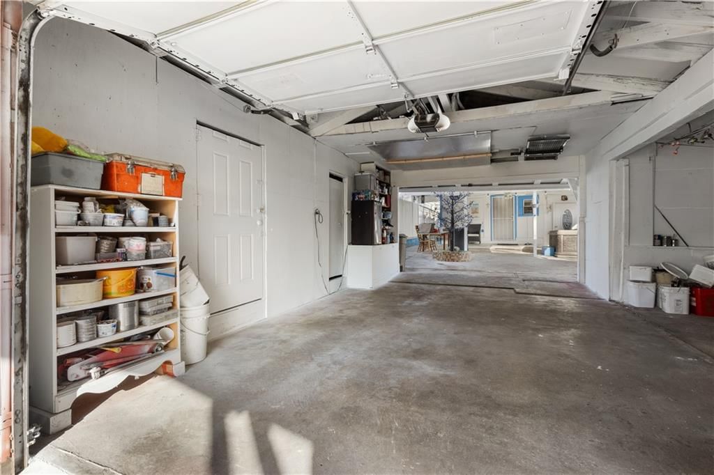 436 N Oakley Avenue — photo 21