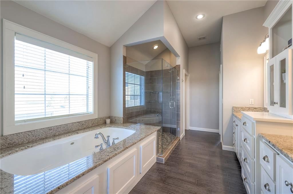 16504 Lucille Street — photo 32