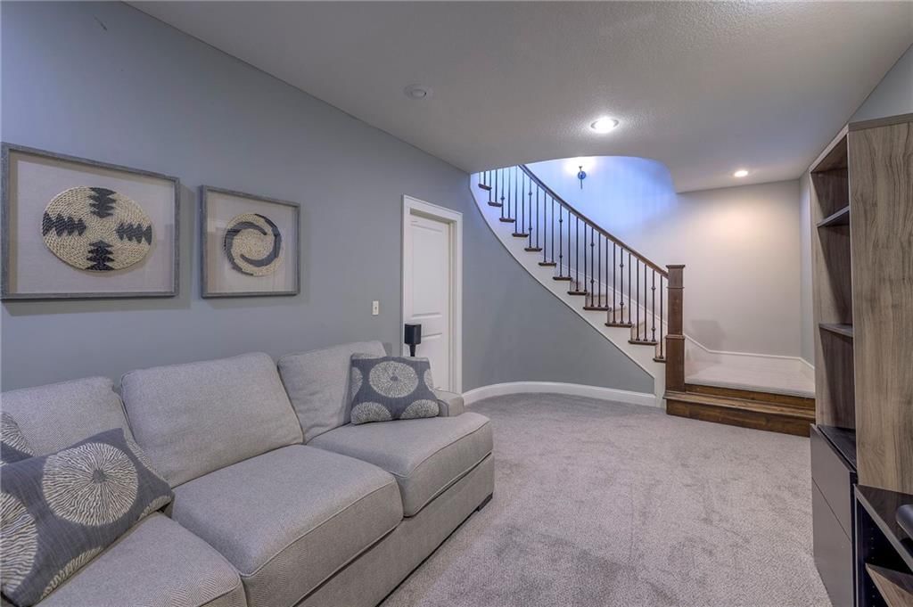 16504 Lucille Street — photo 48