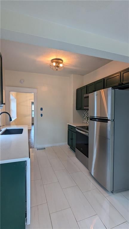 3208 E 30TH Terrace — photo 19