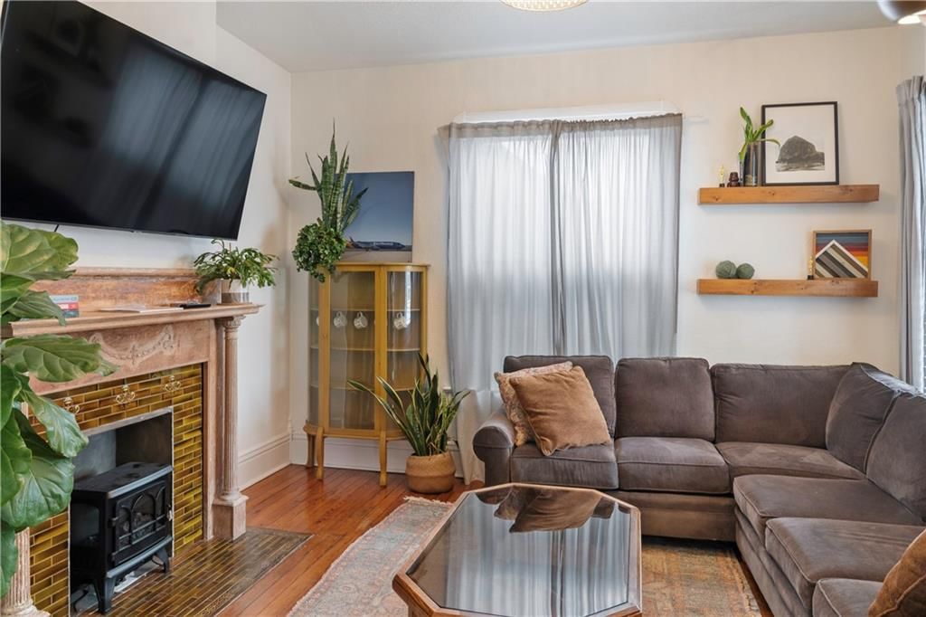 319 Park Avenue — photo 16