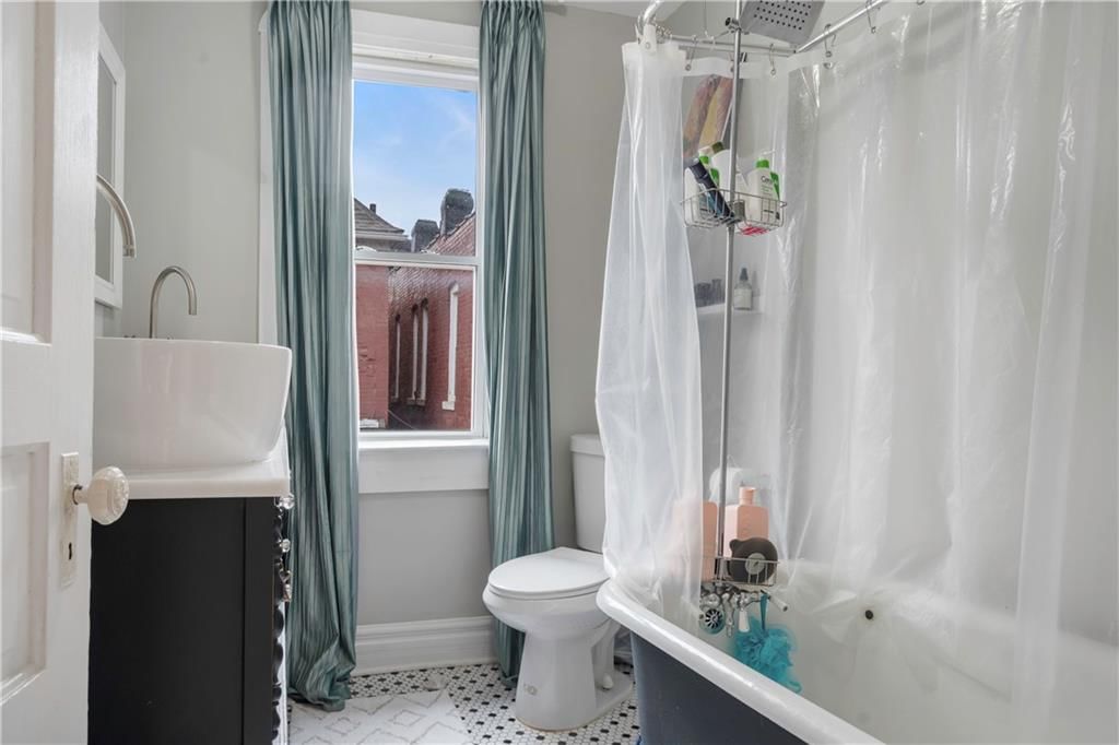 319 Park Avenue — photo 24