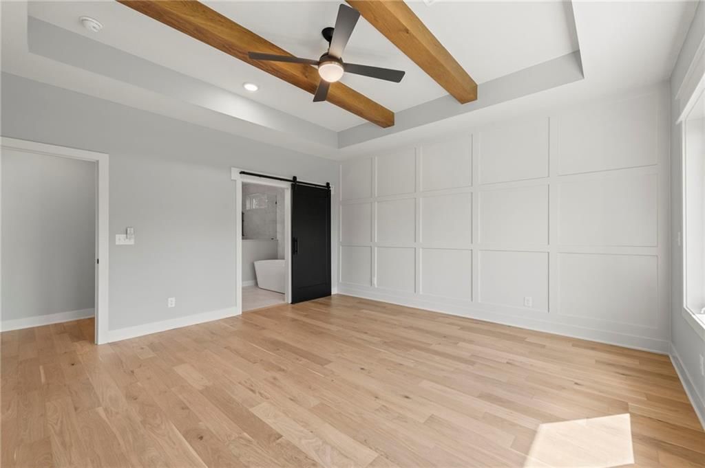 8716 N Lewis Avenue — photo 20
