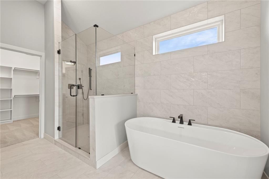 8716 N Lewis Avenue — photo 23