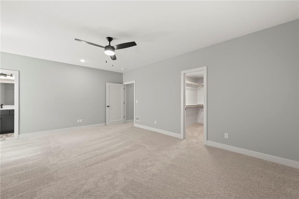 8716 N Lewis Avenue — photo 45