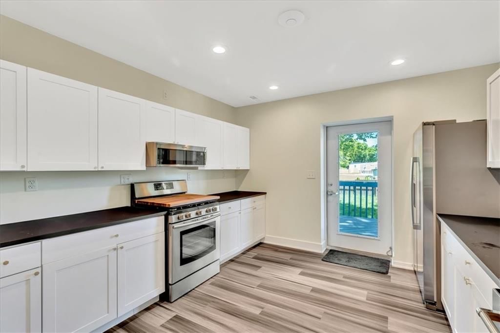 1847 S 14th Street — photo 11