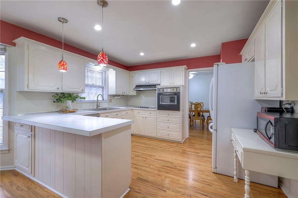 4316 E 110 Street — photo 11