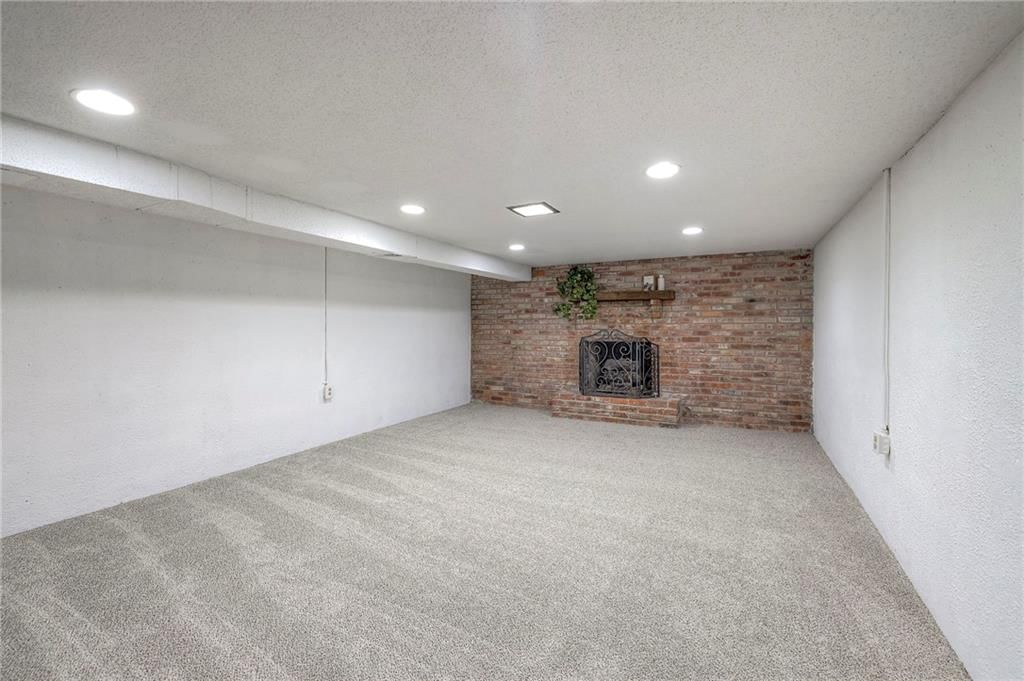 4316 E 110 Street — photo 29