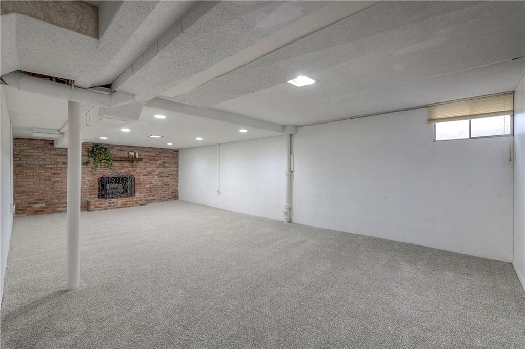 4316 E 110 Street — photo 30