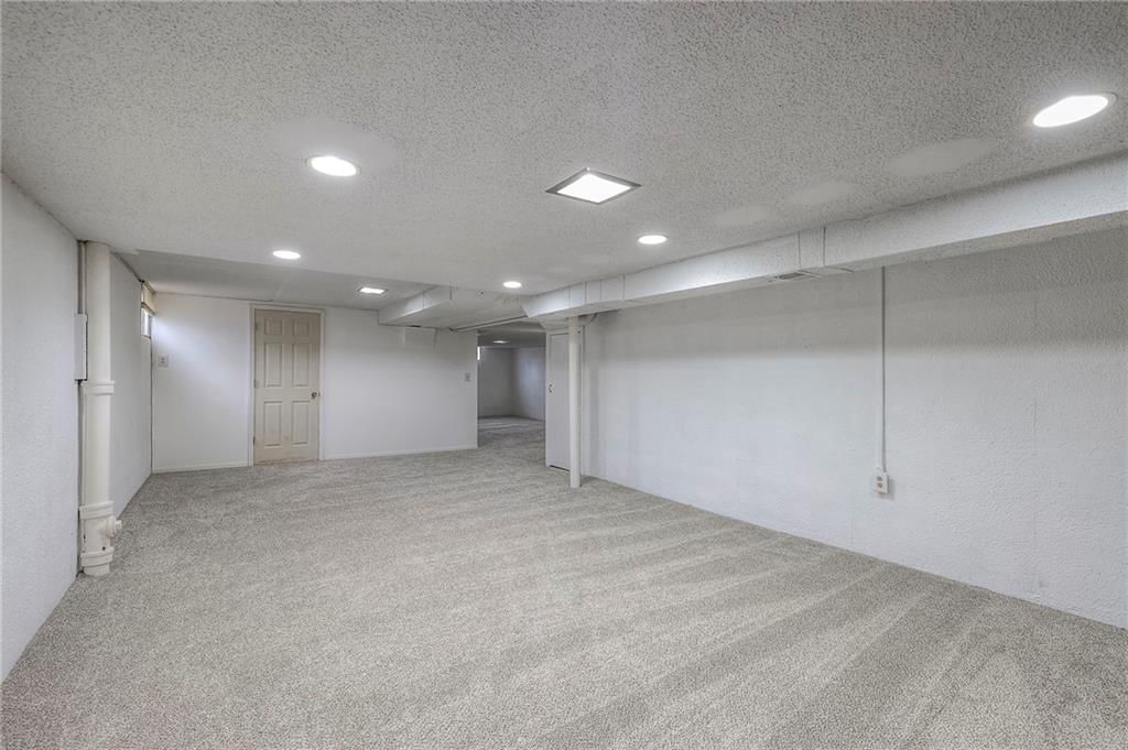 4316 E 110 Street — photo 34