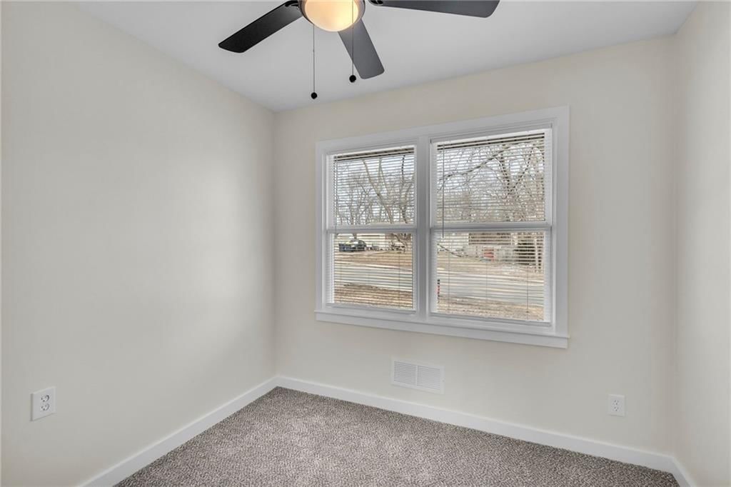 7907 E 107th Street — photo 14