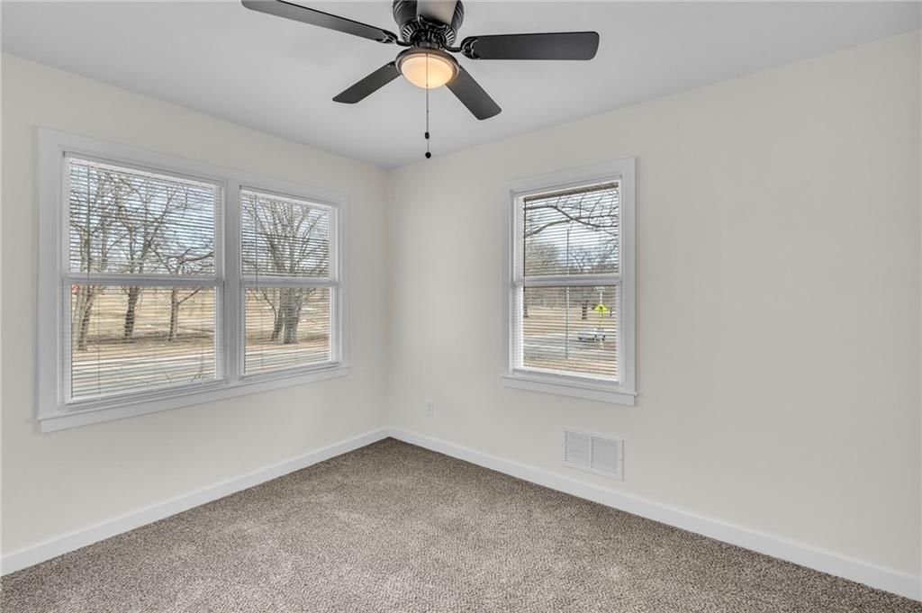 7907 E 107th Street — photo 16