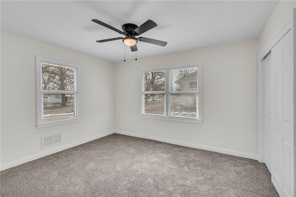 7907 E 107th Street — photo 18
