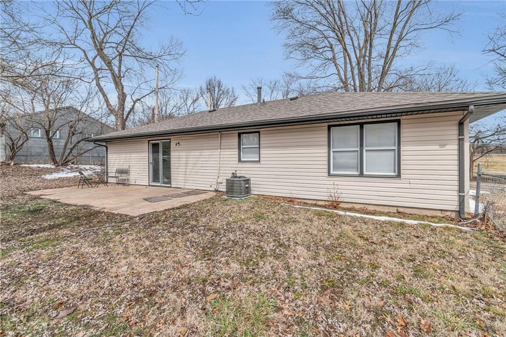 7907 E 107th Street — photo 20