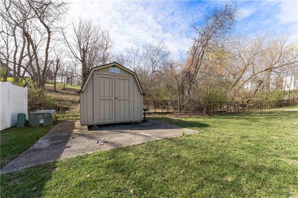 2512 SW CLINTON Street — photo 41