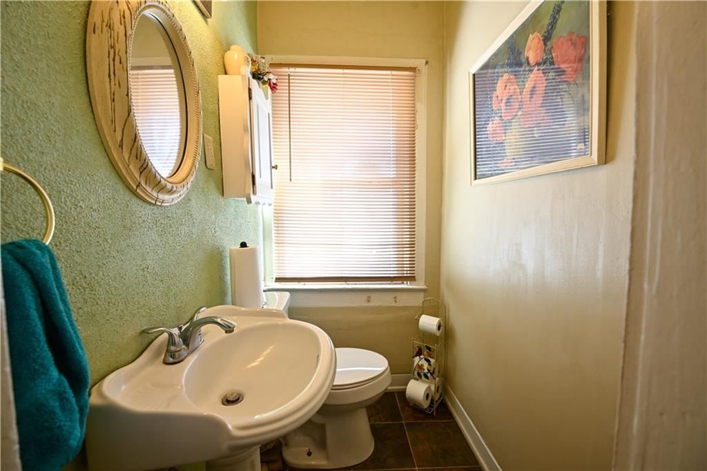 3210 Farrow Avenue — photo 12