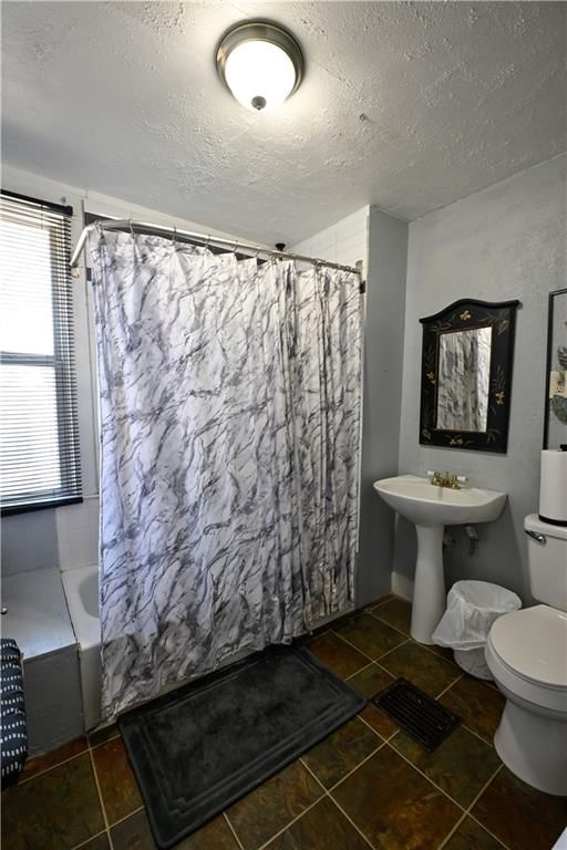 3210 Farrow Avenue — photo 13
