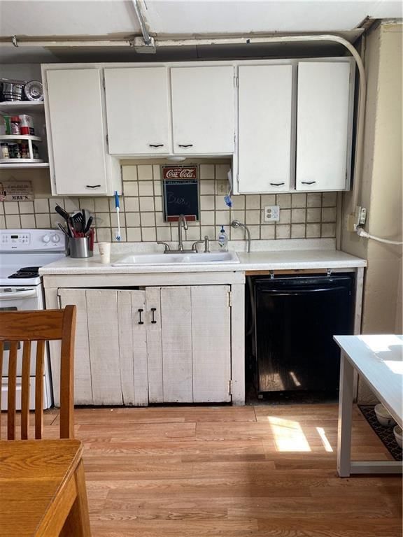 421 Locust Street — photo 12