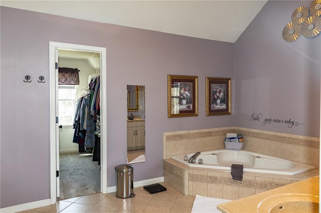5129 Roberts Street — photo 24