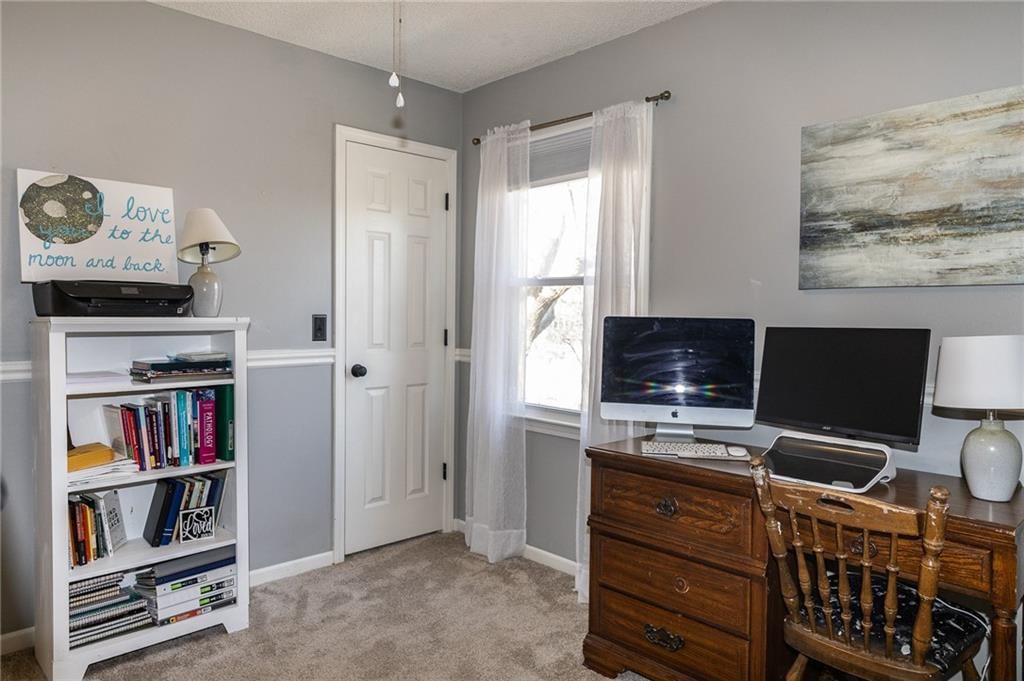 5129 Roberts Street — photo 33