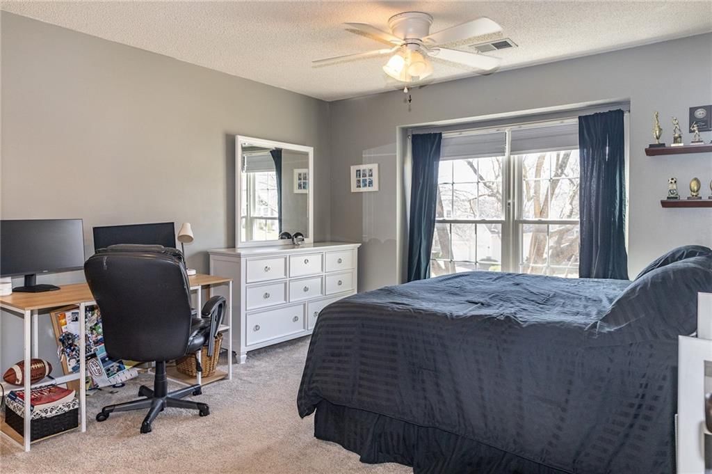 5129 Roberts Street — photo 40