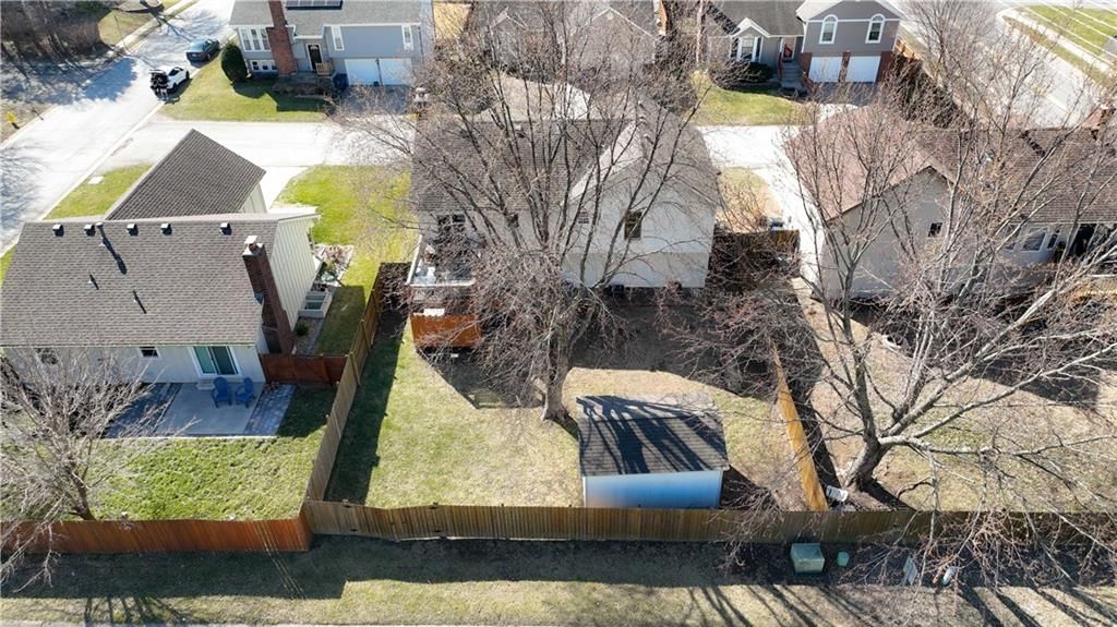 133 E Nelson Circle — photo 26