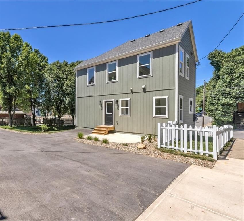 401 Park Avenue — photo 29